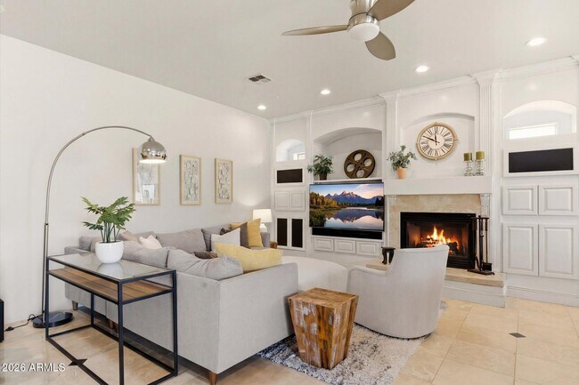 Building Photo - 8044 E Tether Trail