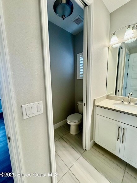 Building Photo - 7103 Vista Hermosa Dr