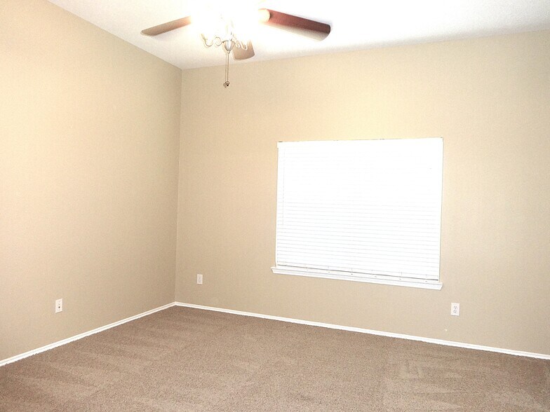 Building Photo - 3507 Cactus Creek Dr