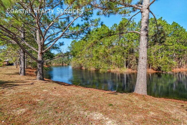 Building Photo - 9756 Seafarers Way-