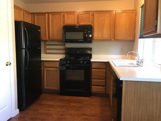 Building Photo - Great 3br 2ba home in the foothills of Gol...