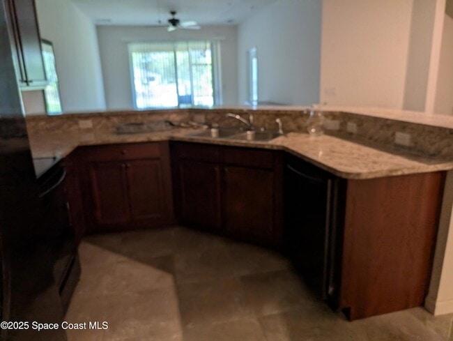 Building Photo - 560 Remington Green Dr SE