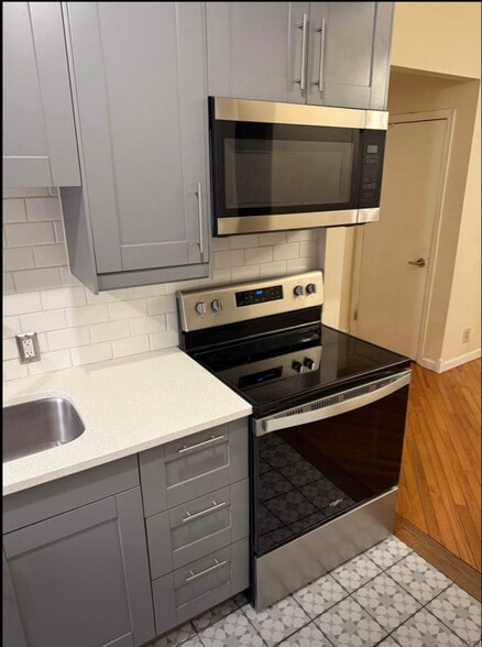 Building Photo - 3714 Stevens Ave