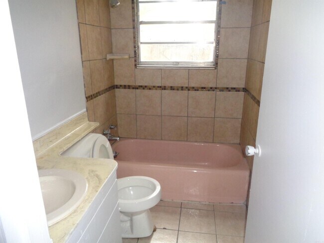 Building Photo - 5307 Keats Dr