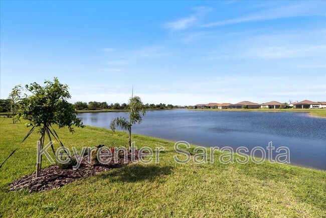Building Photo - 11140 Wicker Park Pl