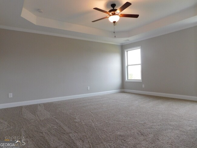 Building Photo - 2214 Savannah Dr