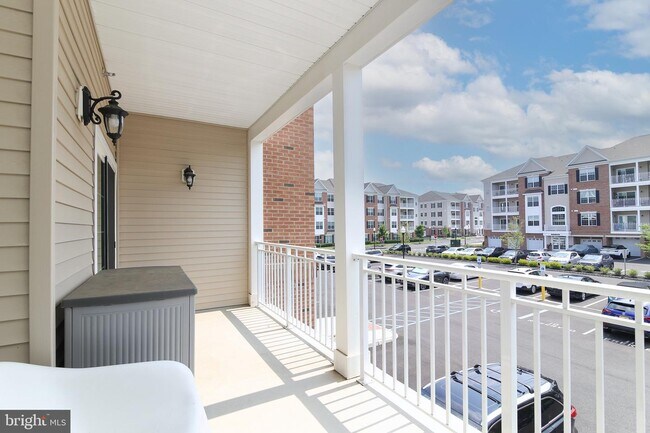 Building Photo - 5322 Palomino Ct