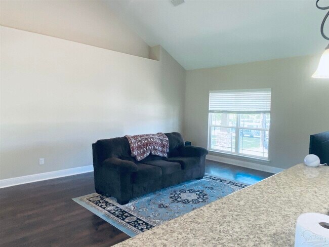 Building Photo - 1671 Eagle Terrace