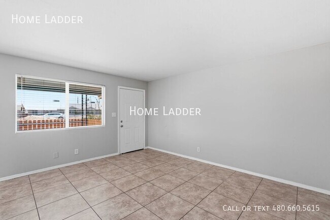 Building Photo - 6747 N 26th Ave