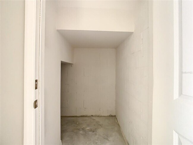 Building Photo - 5513 Wahoo Ct
