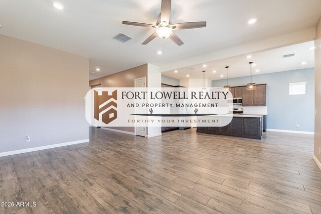 Building Photo - 2811 W Pollack St