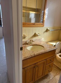 Building Photo - 234 Vredenburgh Ave