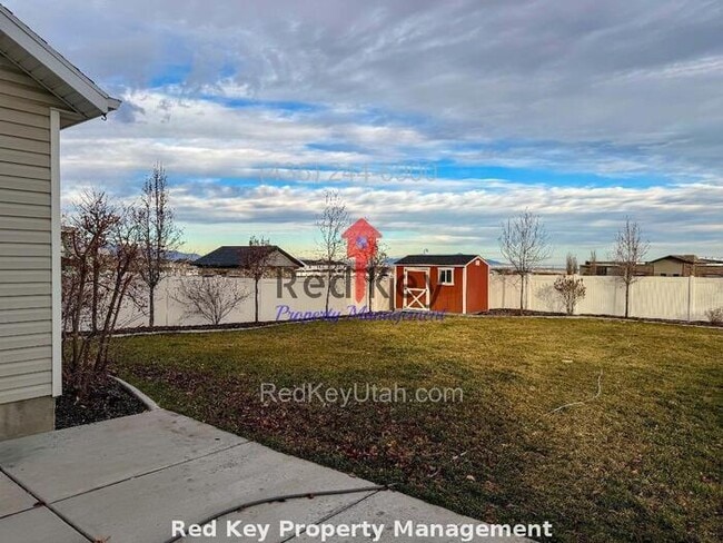 Building Photo - Apparicio Dr. Single Family Home