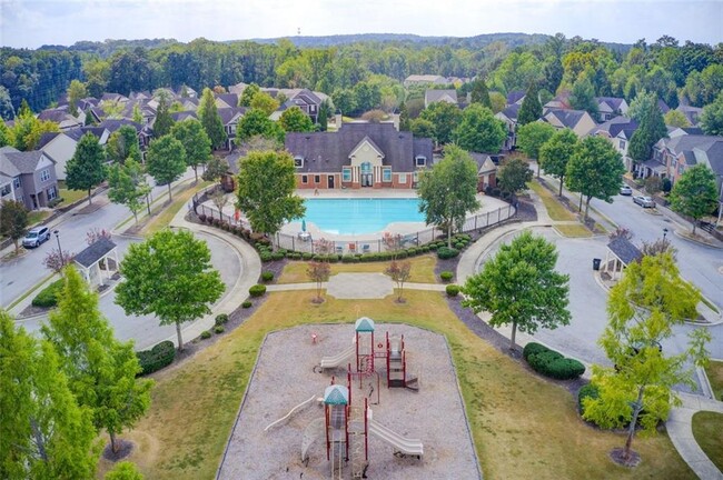 Building Photo - 550 Constellation Overlook SW