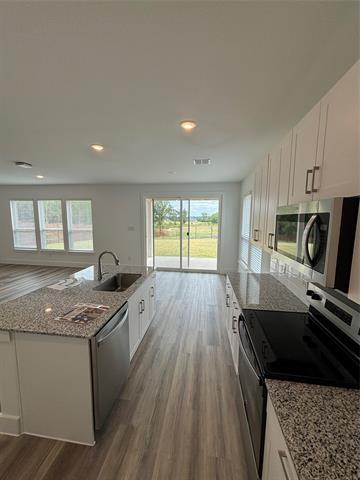 Building Photo - 2704 Boca Dr