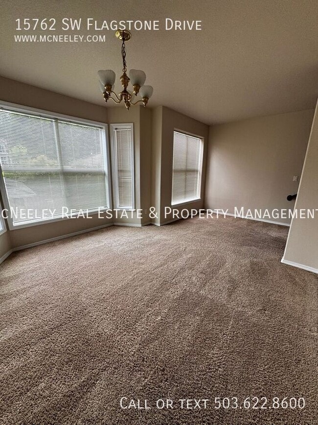 Building Photo - 15762 SW Flagstone Dr