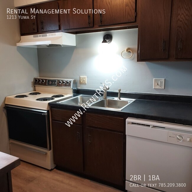 Building Photo - 1213 Yuma St