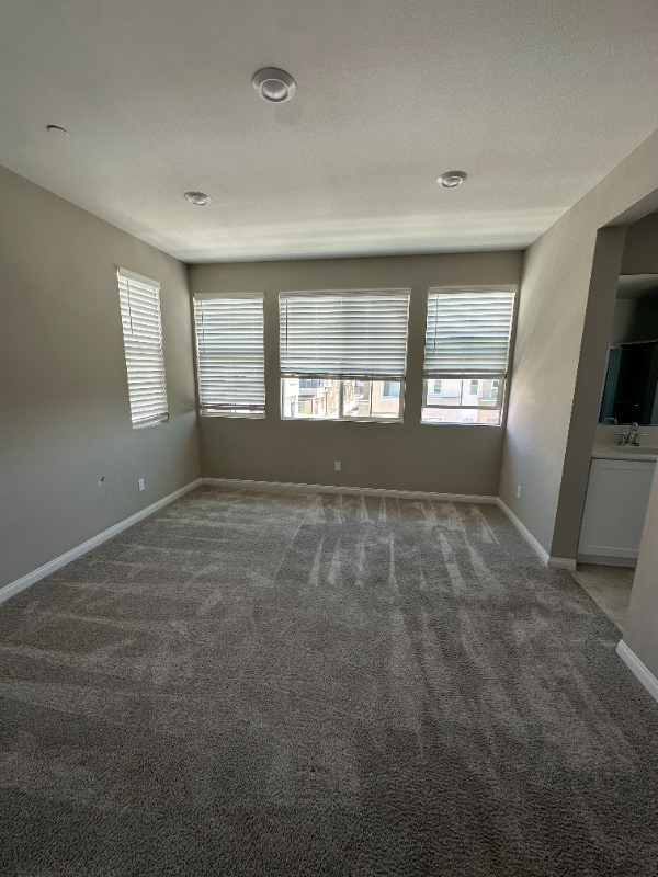 Building Photo - 2195 Bluestone Cir
