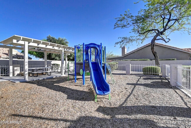 Building Photo - 16101 E Glendora Dr