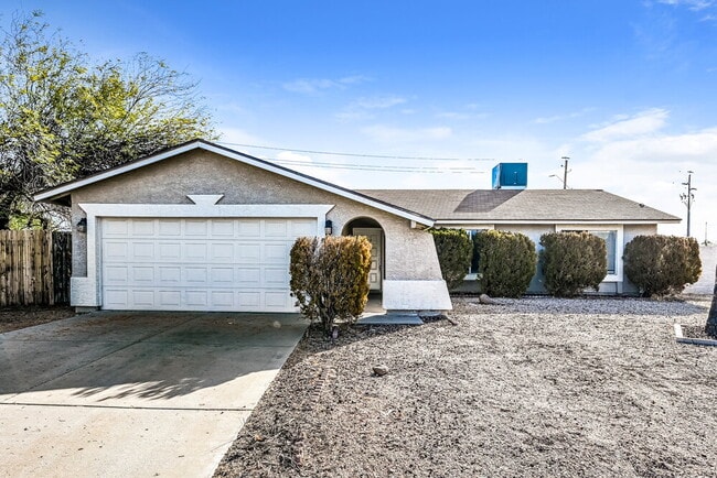 Building Photo - 20401 N 8th Ave