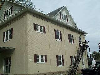 Building Photo - 2023 Erie Rd