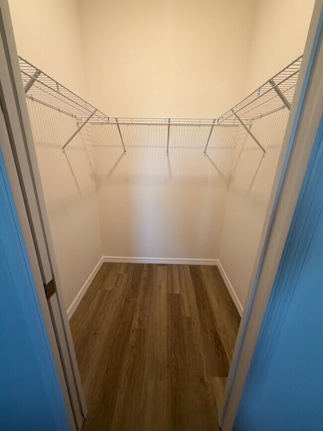 Building Photo - 16107 Badalona Dr