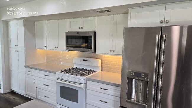Building Photo - 13678 San Juan Ct