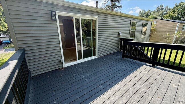 Building Photo - 104 Finwood Dr
