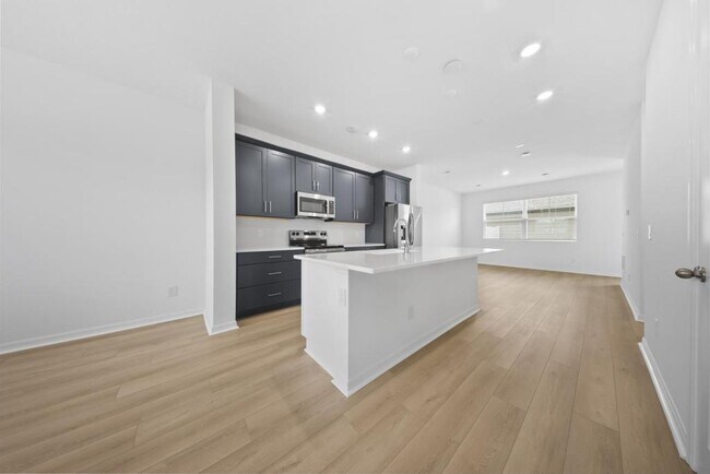 Building Photo - 17538 Northlake Grv Dr