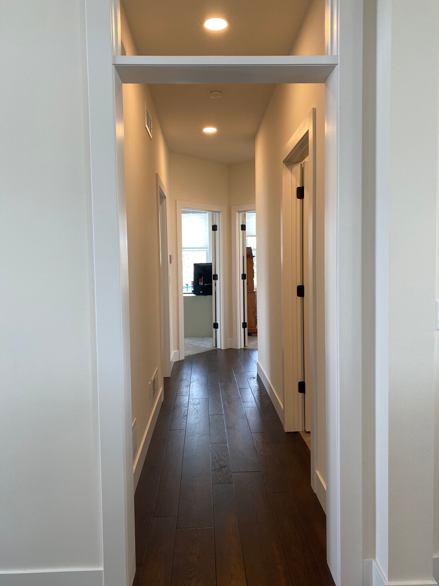 Building Photo - 2913 Latigo Trce