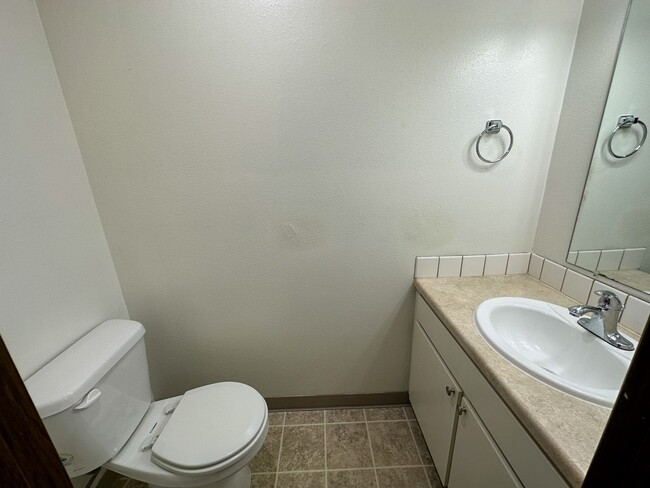 Building Photo - DALLASCT514