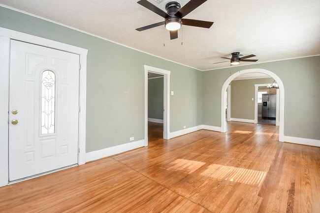 Building Photo - 8158 Niles St