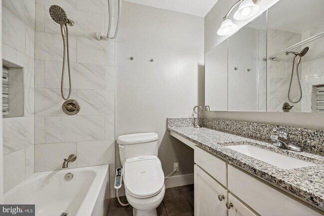 Building Photo - 11407 Herefordshire Way