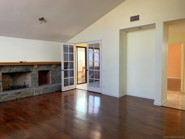 Building Photo - 6535 Caminito Northland
