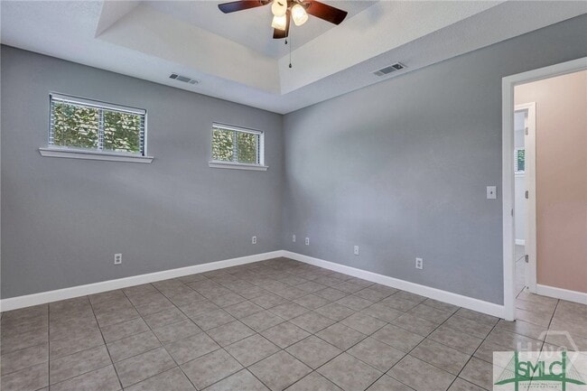 Building Photo - 103 Maple Dr