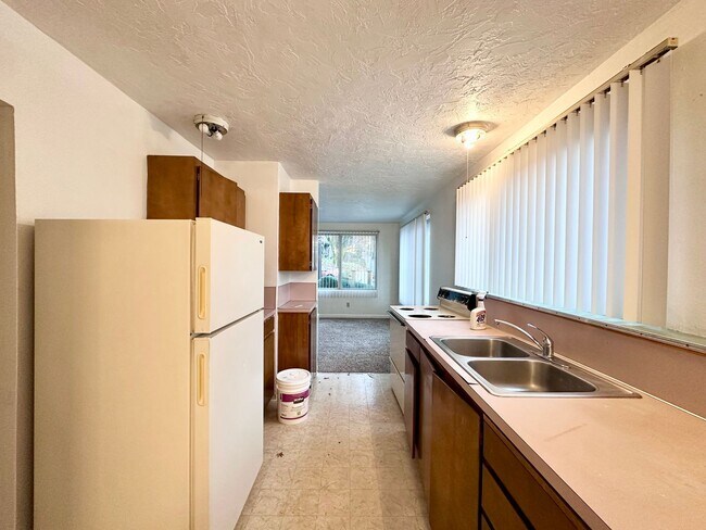 Building Photo - 1 Bed 1 Bath South Waterfront Portland & OHSU Tram!