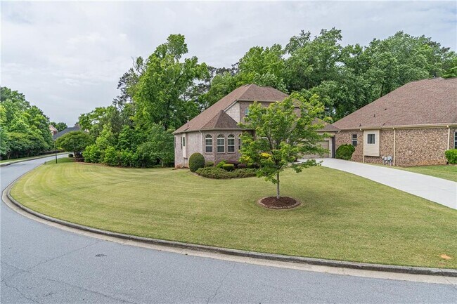 Building Photo - 764 Morganton Dr