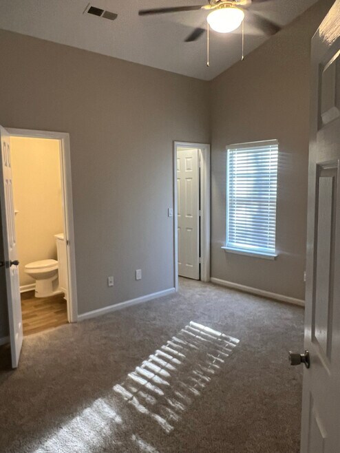 Building Photo - 4708 Tumbleweed Ct