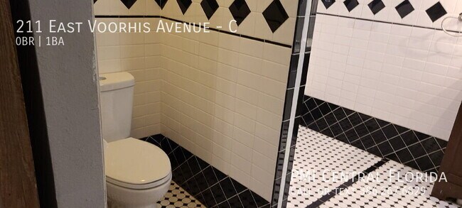 Building Photo - 211 E Voorhis Ave