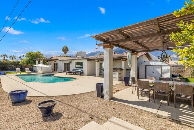 Building Photo - Sunnyside House with Pool in Palm Springs (Monthly Only - No Long Term)
