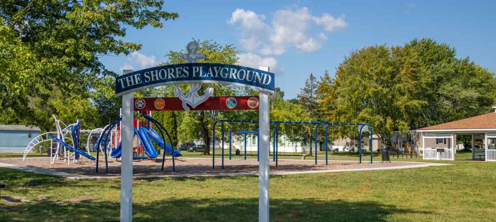 Building Photo - 9797 Eastwinds Dr