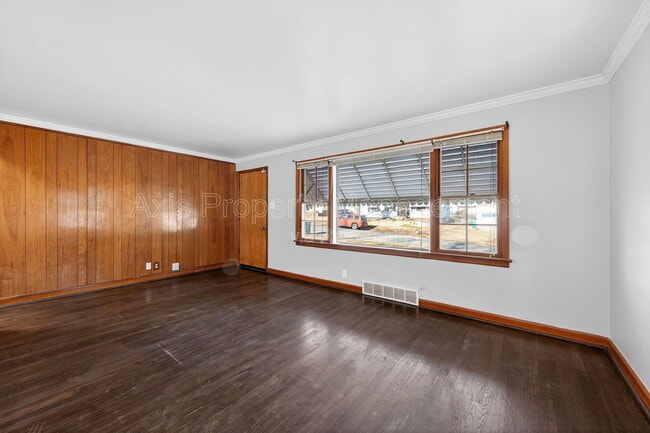 Building Photo - 1414 Comet Dr