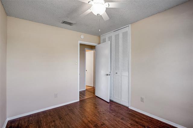 Building Photo - 1717 Palisades Dr