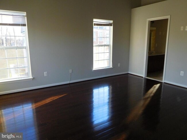 Building Photo - 12420 Rollys Ridge Ave