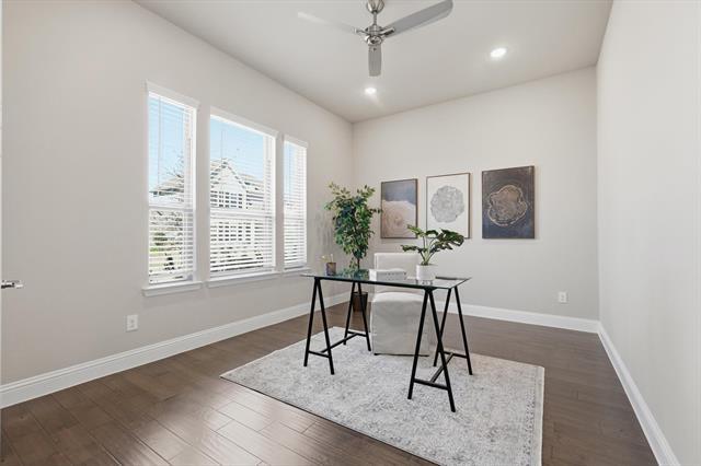 Building Photo - 8240 Ottowa Rdg