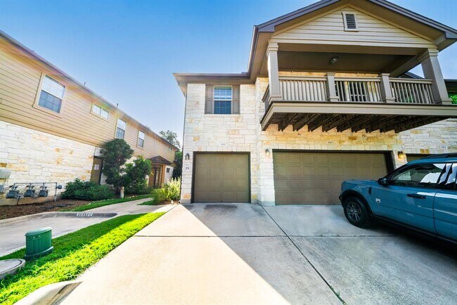 Building Photo - 1310 W Parmer Ln