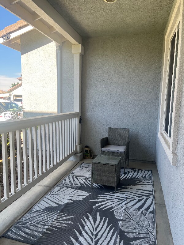 Building Photo - 8418 Lourenco Ln