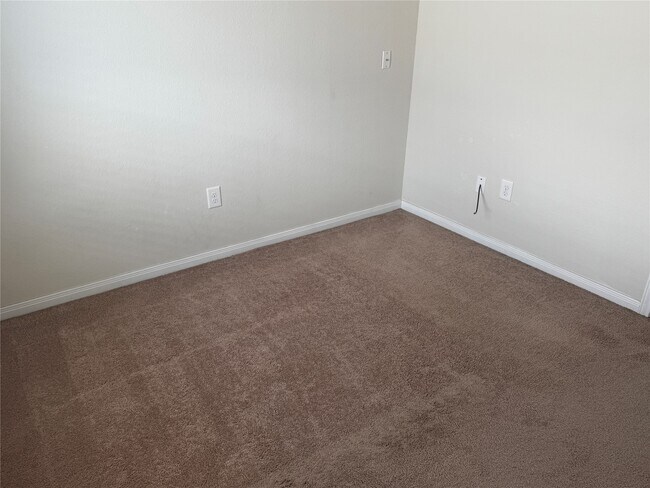 Building Photo - 9902 Waldens Pond Court