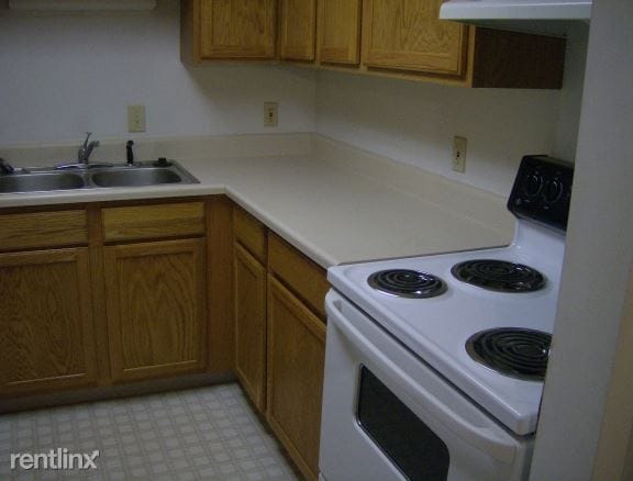 Primary Photo - 2 br, 1 bath Apartment - Parkside Apartments