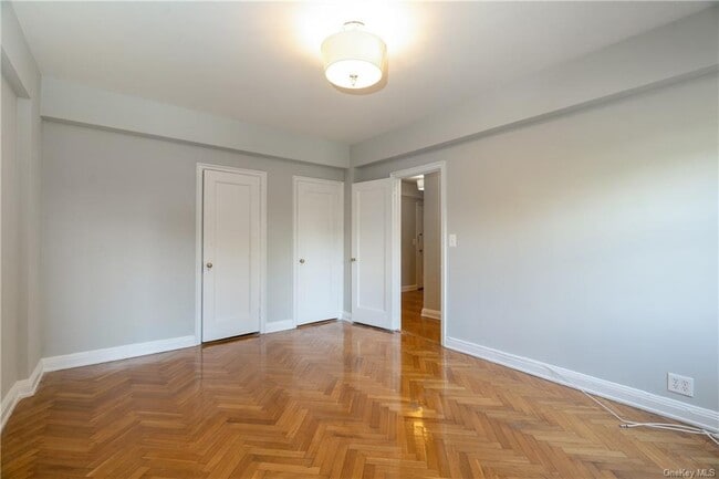 Building Photo - 45 Popham Rd